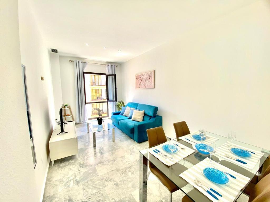 Suite Alameda Center Малага Екстериор снимка