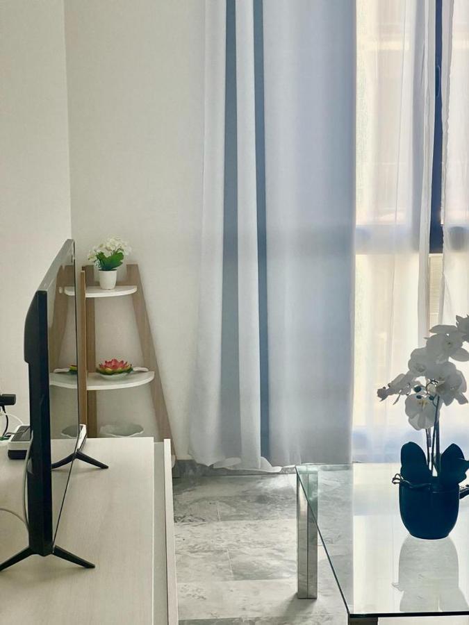 Suite Alameda Center Малага Екстериор снимка